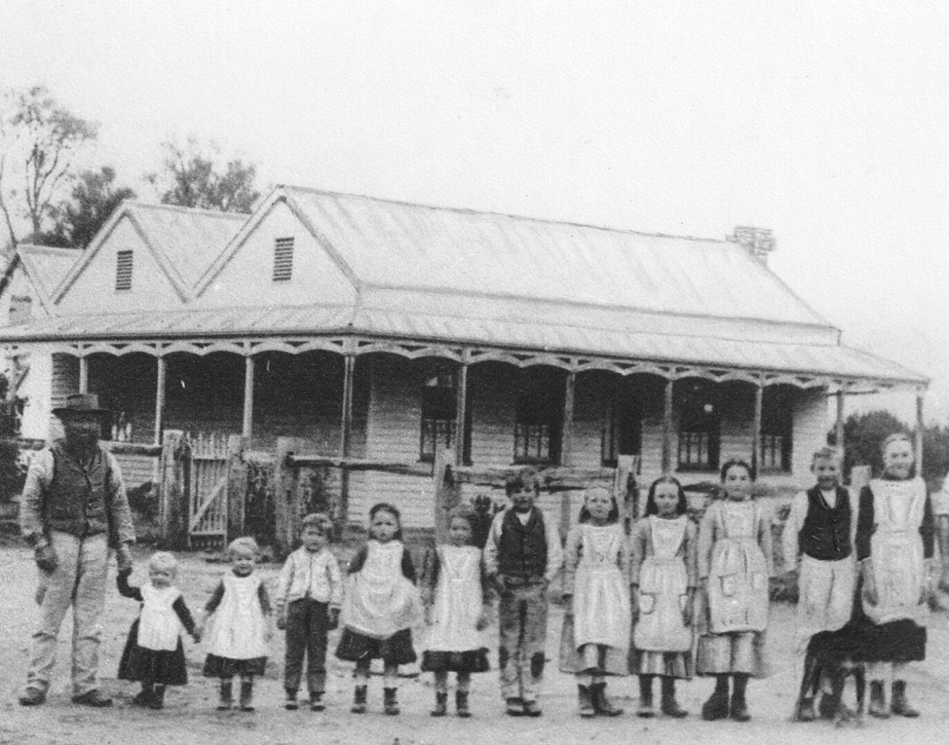 1872-first-settlers