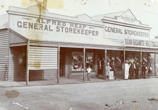 4alfred-heap-store-c1900 Rgb-72lpi