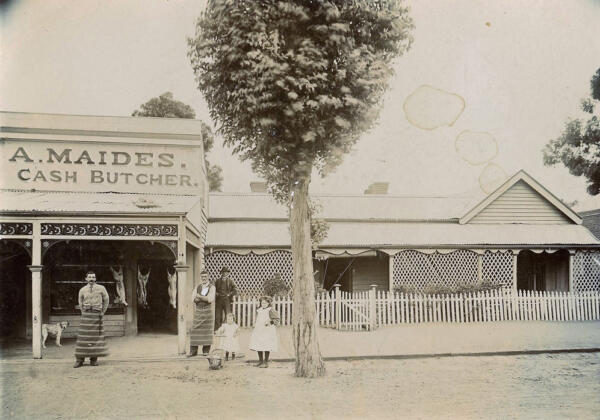 5maides-butcher-duncan-st-c1905 Rgb-72lpi